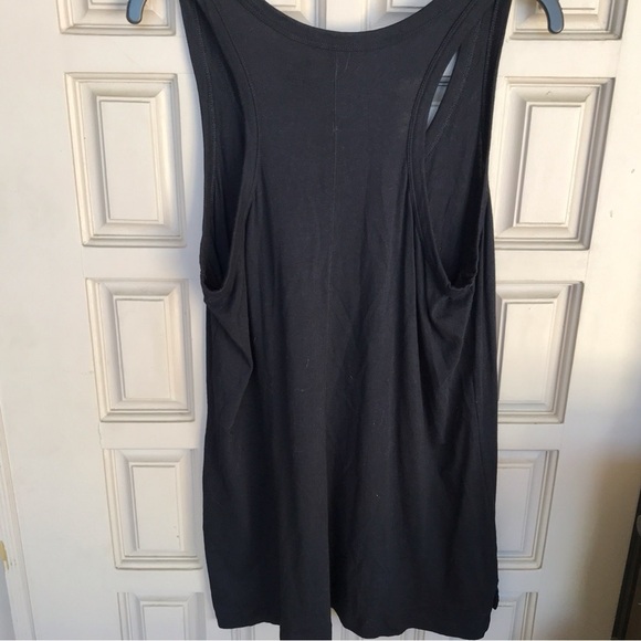 Old Navy New Approach Tank Curved Hem SzXL Black NWOT - Picture 2 of 7